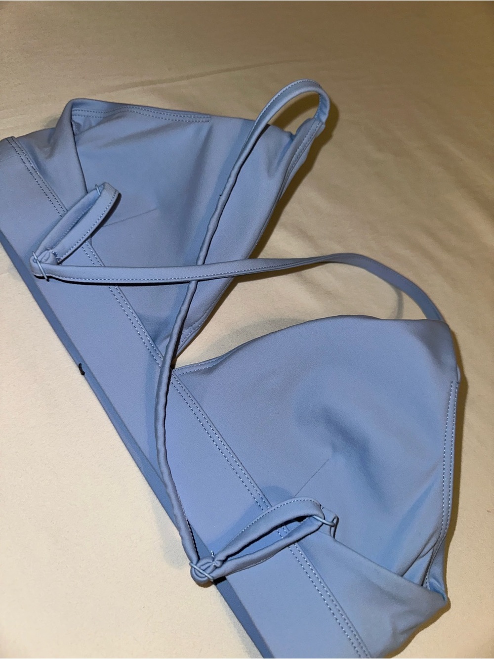 Alo Splendor Bra - Picture 3 of 3